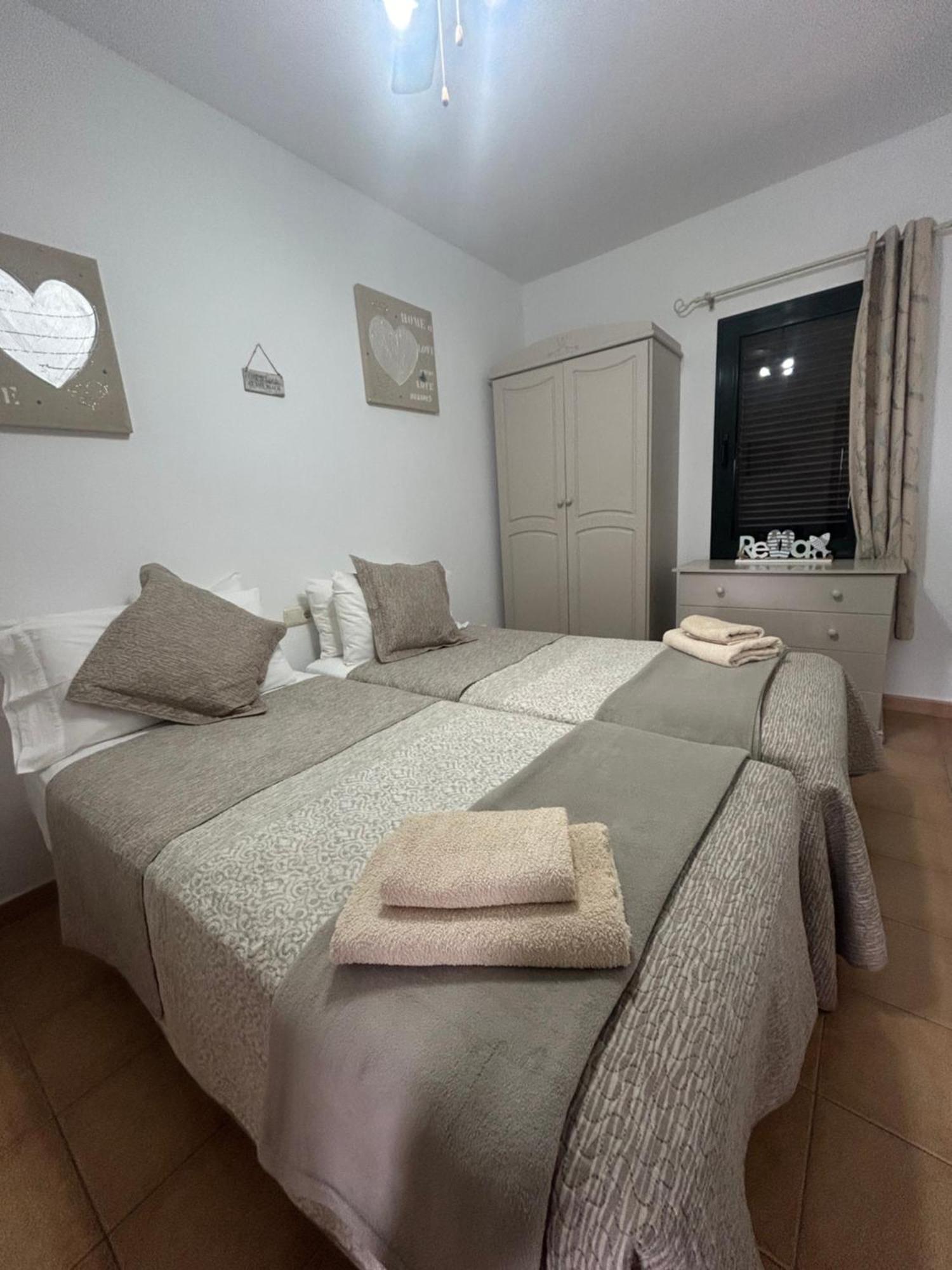Casa Orilla! Beautiful Private Holiday Villa With Hot Tub 라 올리바 외부 사진